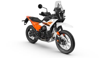 KTM　新型「390 ADVENTURE R」発売　　 中型の本格派トラベルモデル