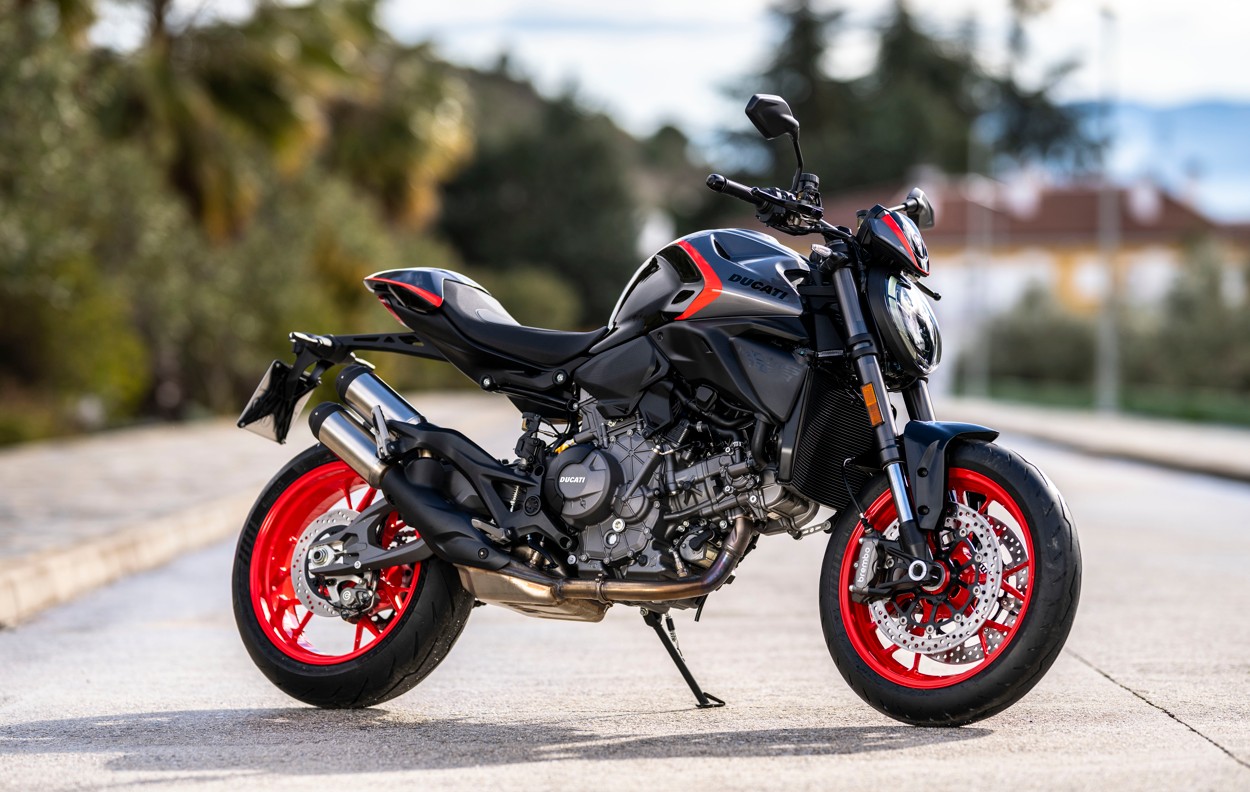 伊ドゥカティ　新型「モンスター」にスポーツカラー追加　　V2エンジンの魅力を強化