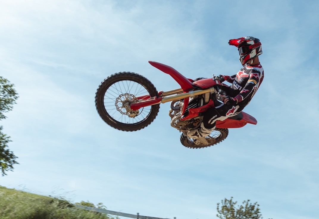 伊ドゥカティ　　250ccＭＸ市場へ参入　　「Desmo250 MX」発表