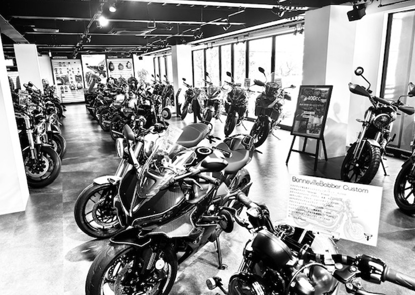 7月「輸入小二の販売」前年同月比7.8％増　　日本自動車輸入組合　　BMW・トライアンフが伸ばした