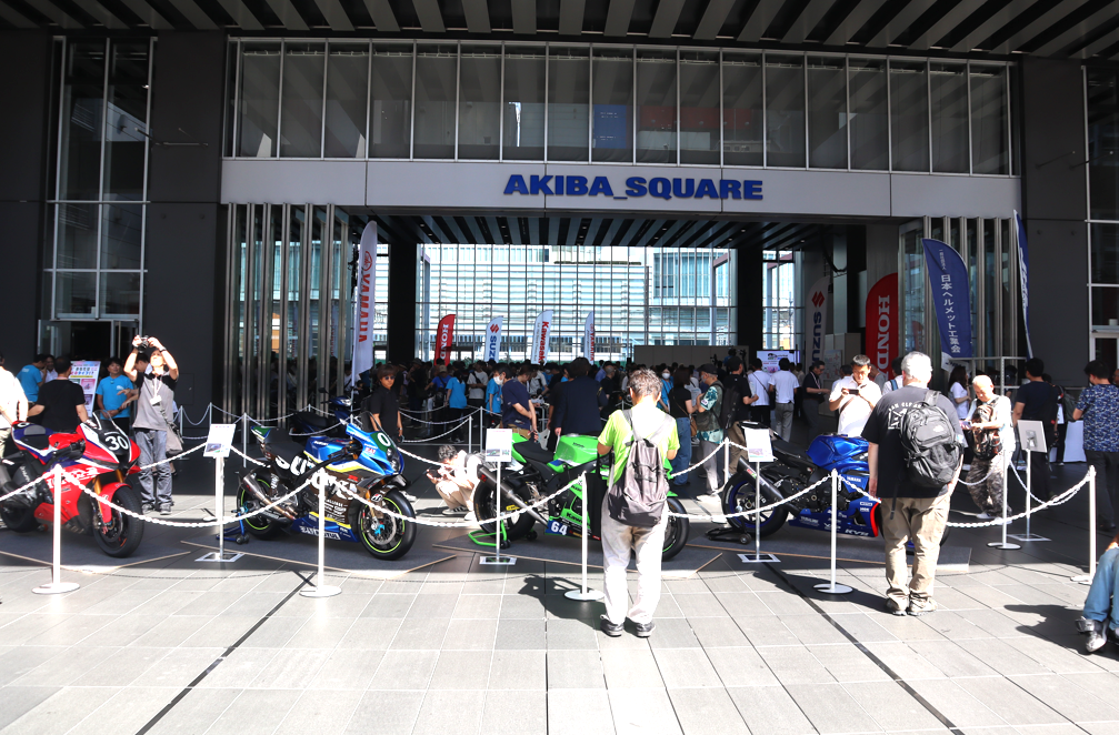 【特報】「バイクの日」秋葉原で開催　　　4タイプのライダー像に展示再編集　「自分に合う1台」を提案　　次の一手期待も